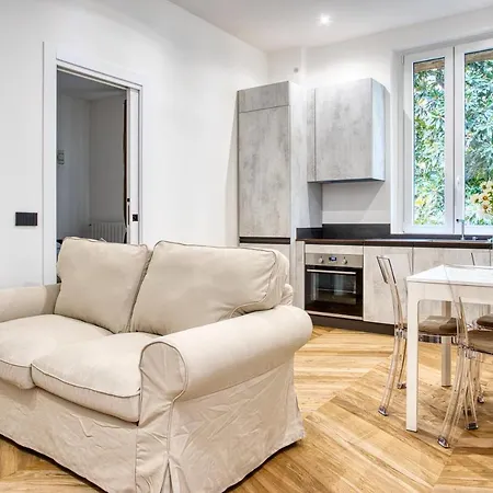 Apartment Joivy Stunning Flat With Balcony