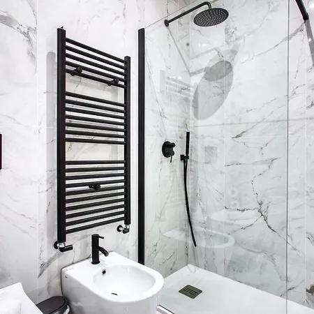 Joivy Stunning Flat With Balcony Apartamento